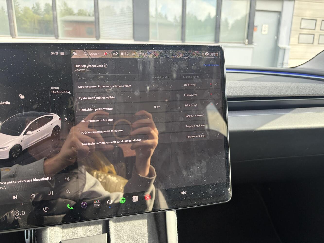 Tesla Model 3 vaihtoauto