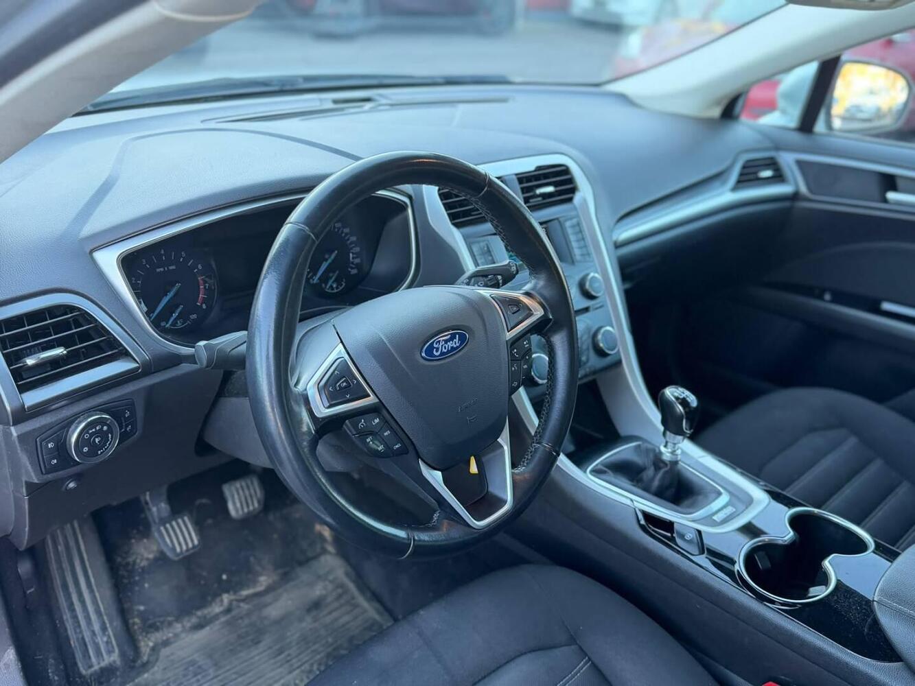 Ford Mondeo vaihtoauto
