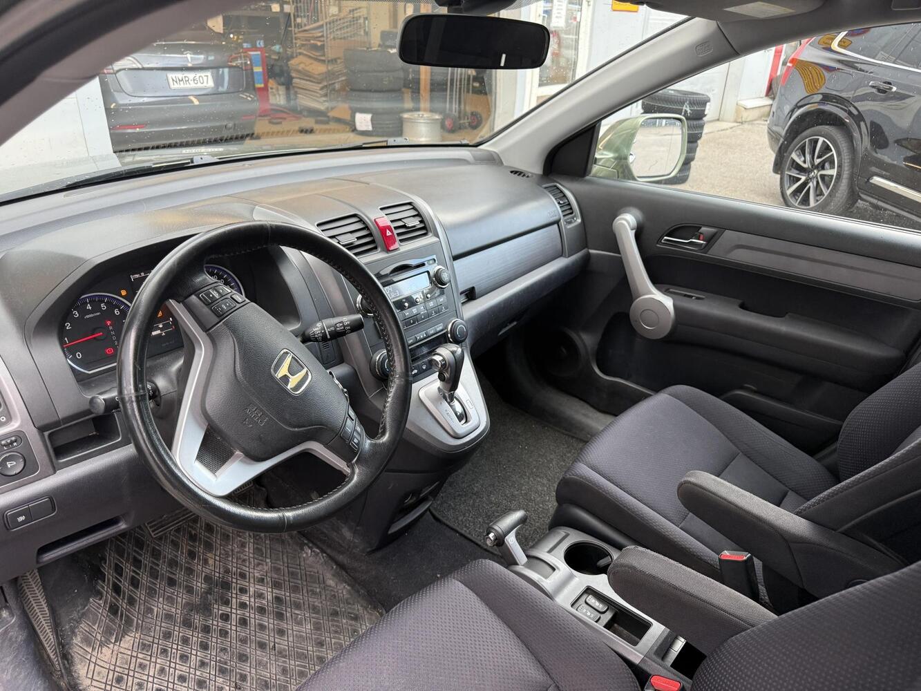 Honda CR-V vaihtoauto
