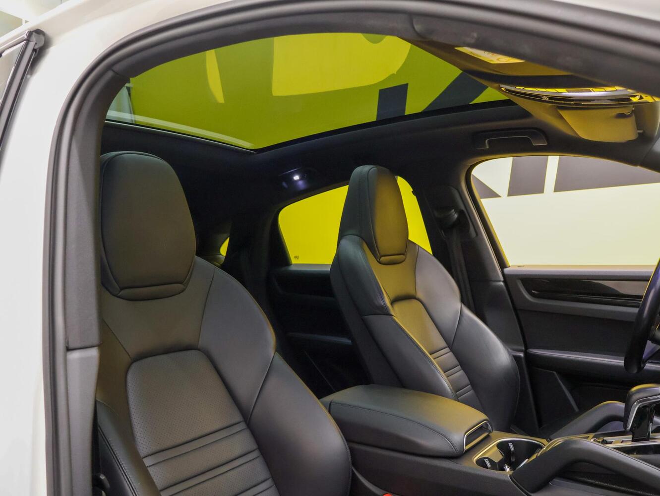 Porsche Cayenne vaihtoauto