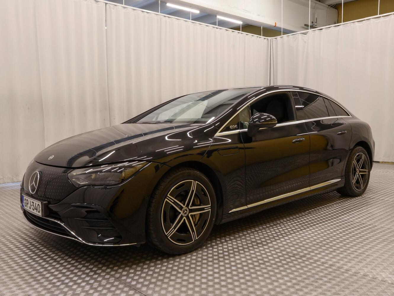 Mercedes-Benz EQE vaihtoauto