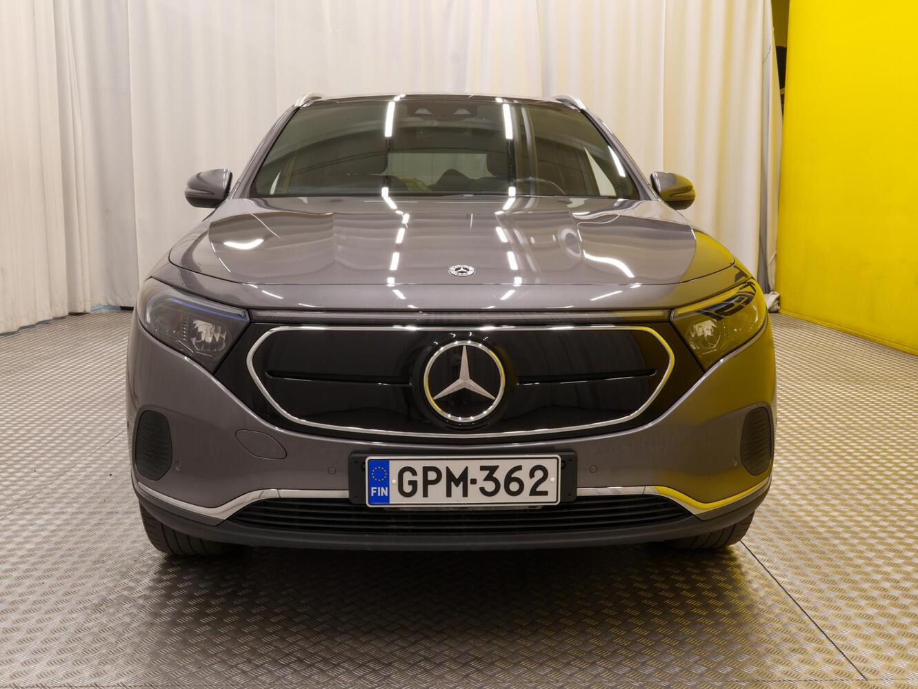 Mercedes-Benz EQA vaihtoauto