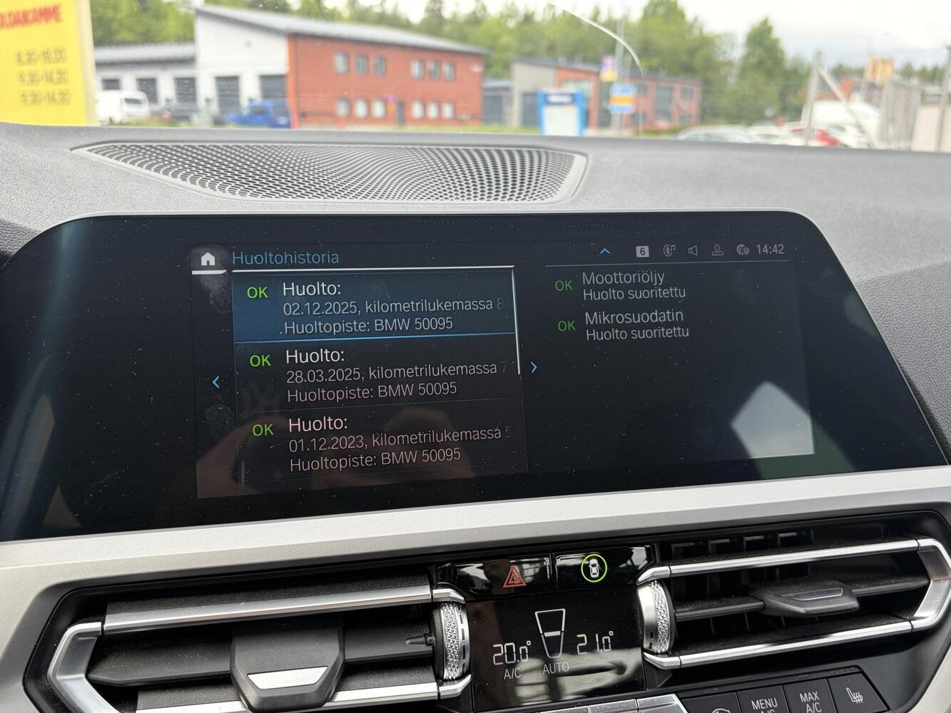 BMW 330 vaihtoauto