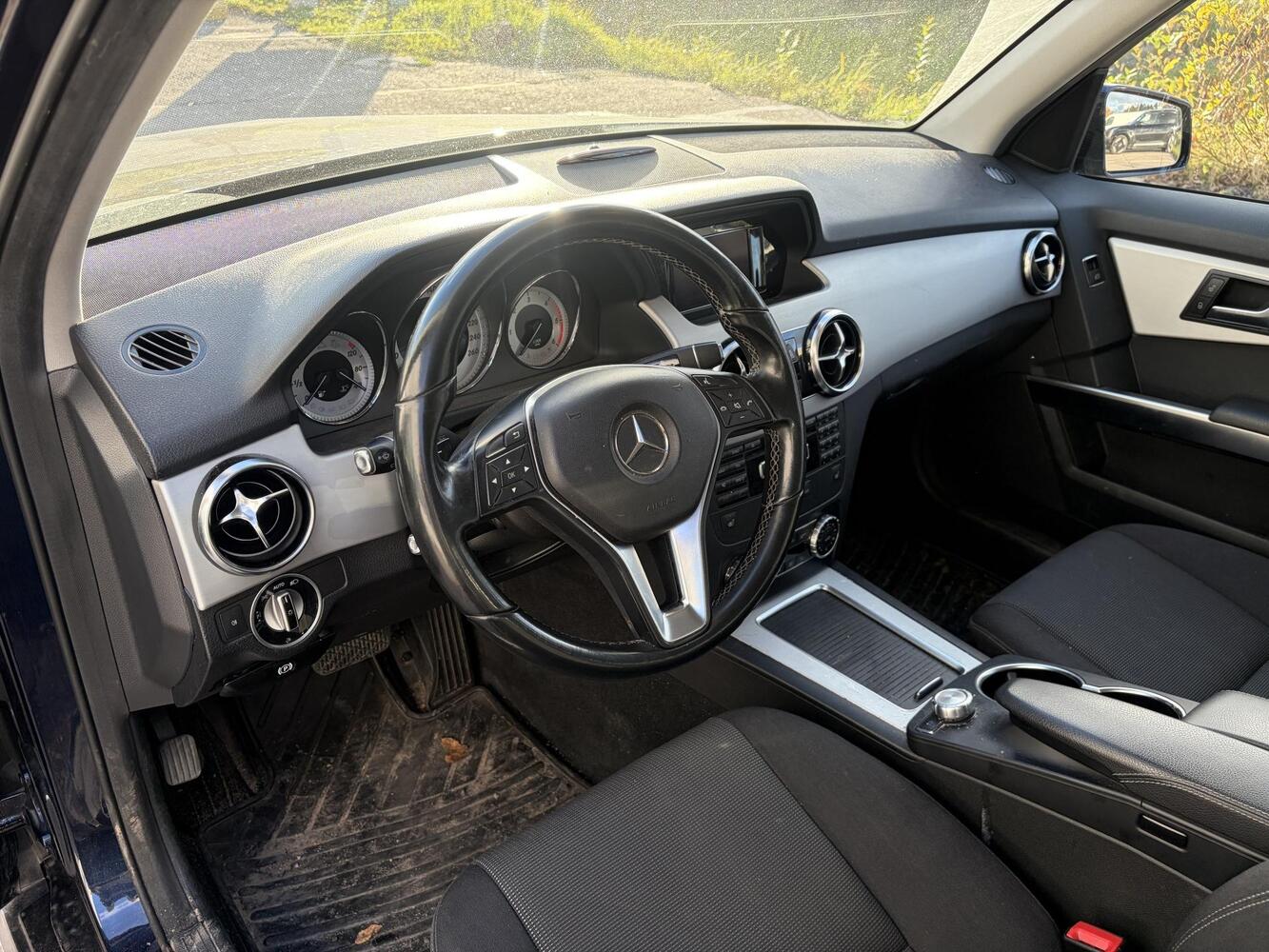 Mercedes-Benz GLK vaihtoauto