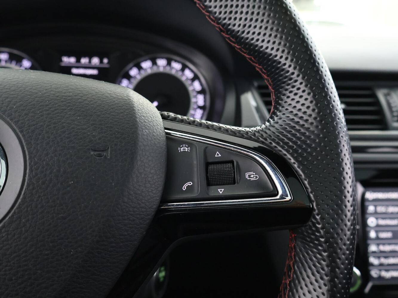 Skoda Rapid vaihtoauto