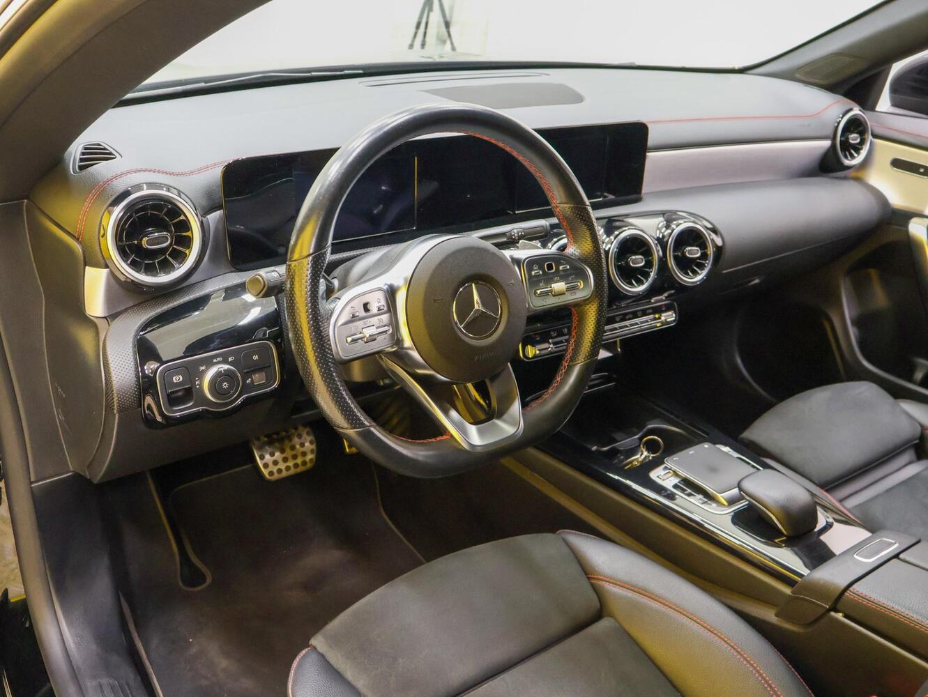 Mercedes-Benz CLA-sarja vaihtoauto