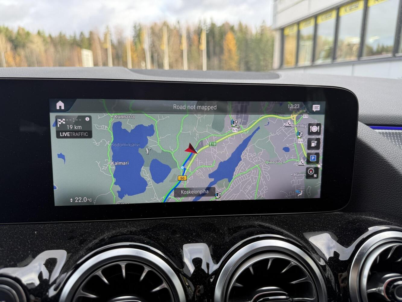 Mercedes-Benz EQA vaihtoauto