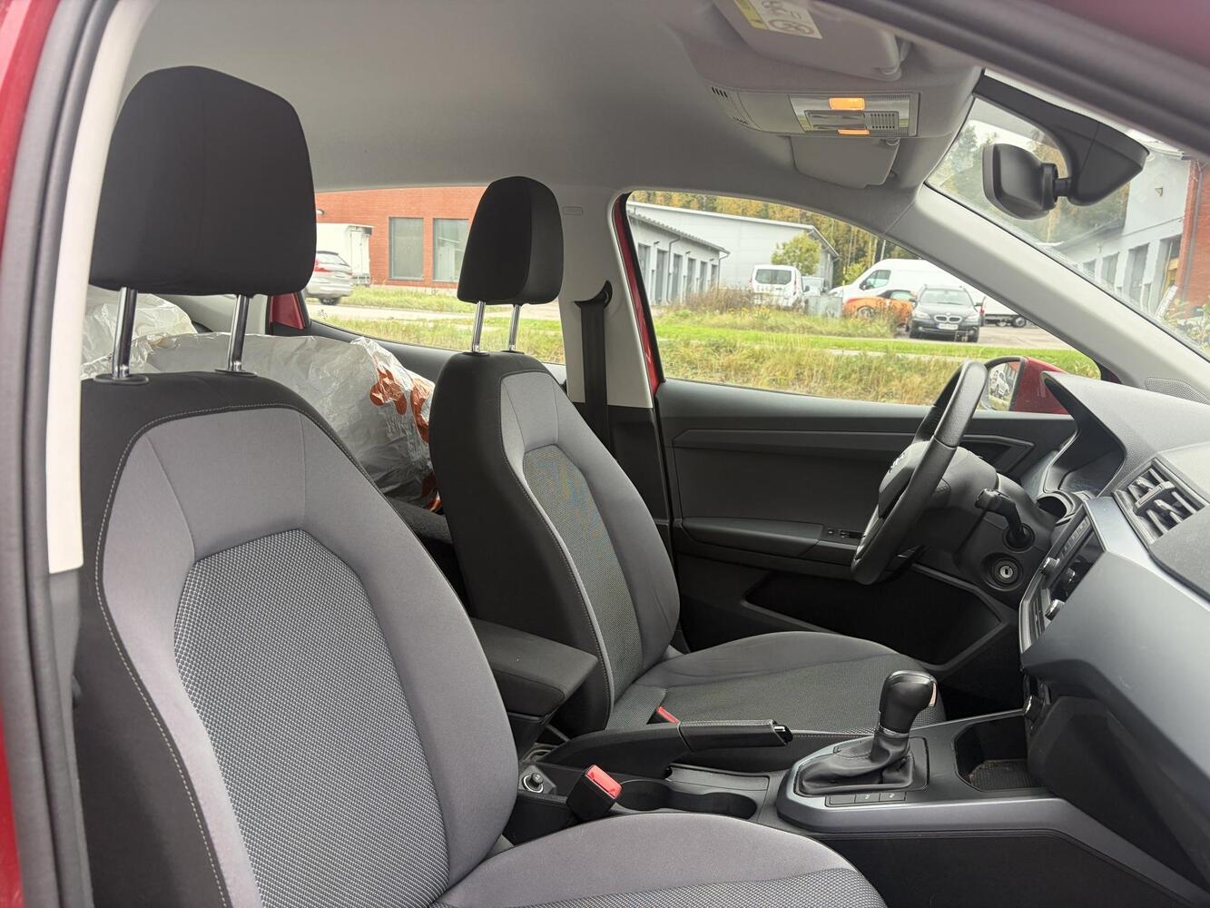 SEAT Arona vaihtoauto