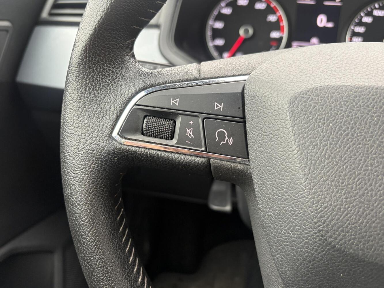 SEAT Arona vaihtoauto