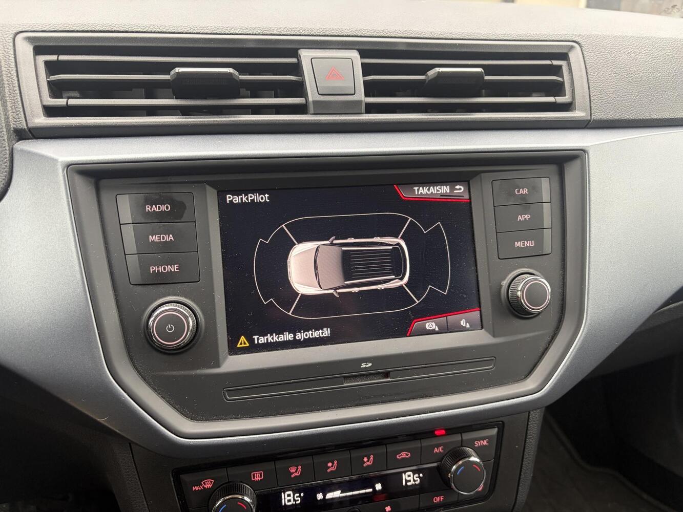 SEAT Arona vaihtoauto