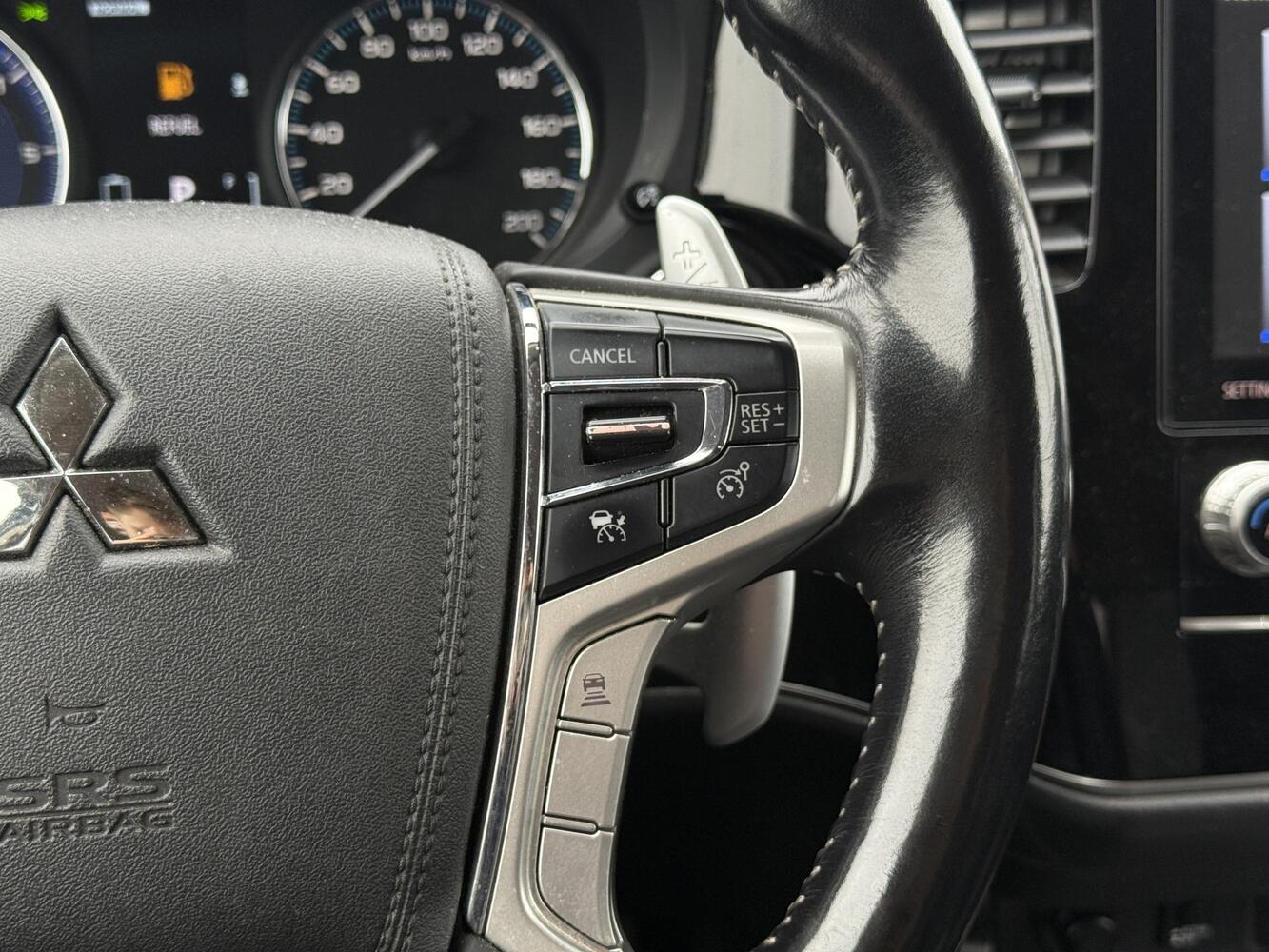 Mitsubishi Outlander PHEV vaihtoauto