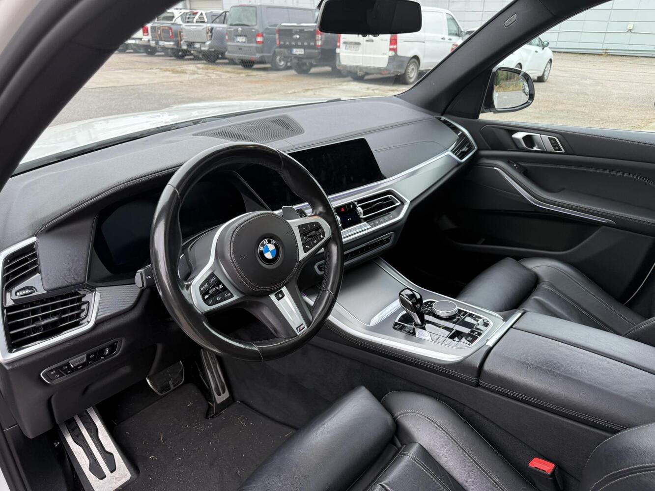 BMW X5 vaihtoauto