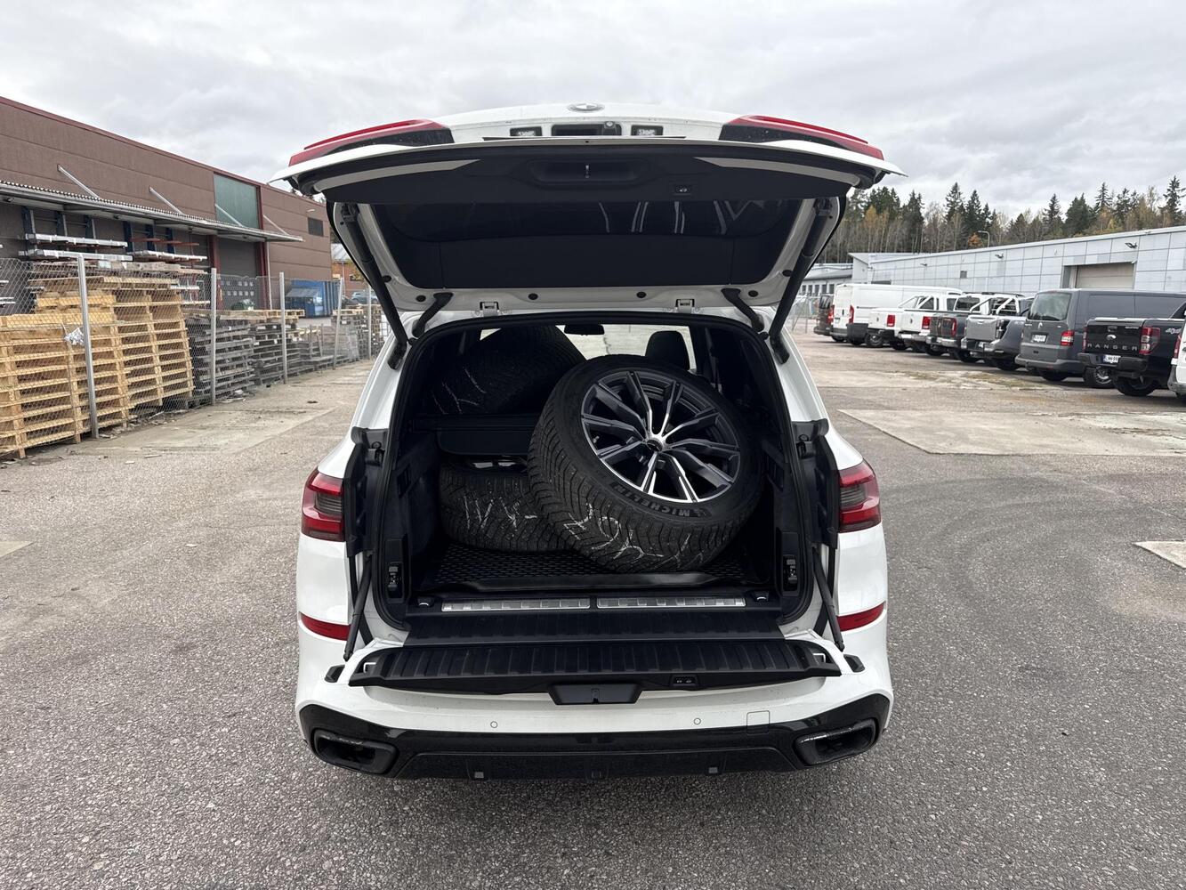 BMW X5 vaihtoauto