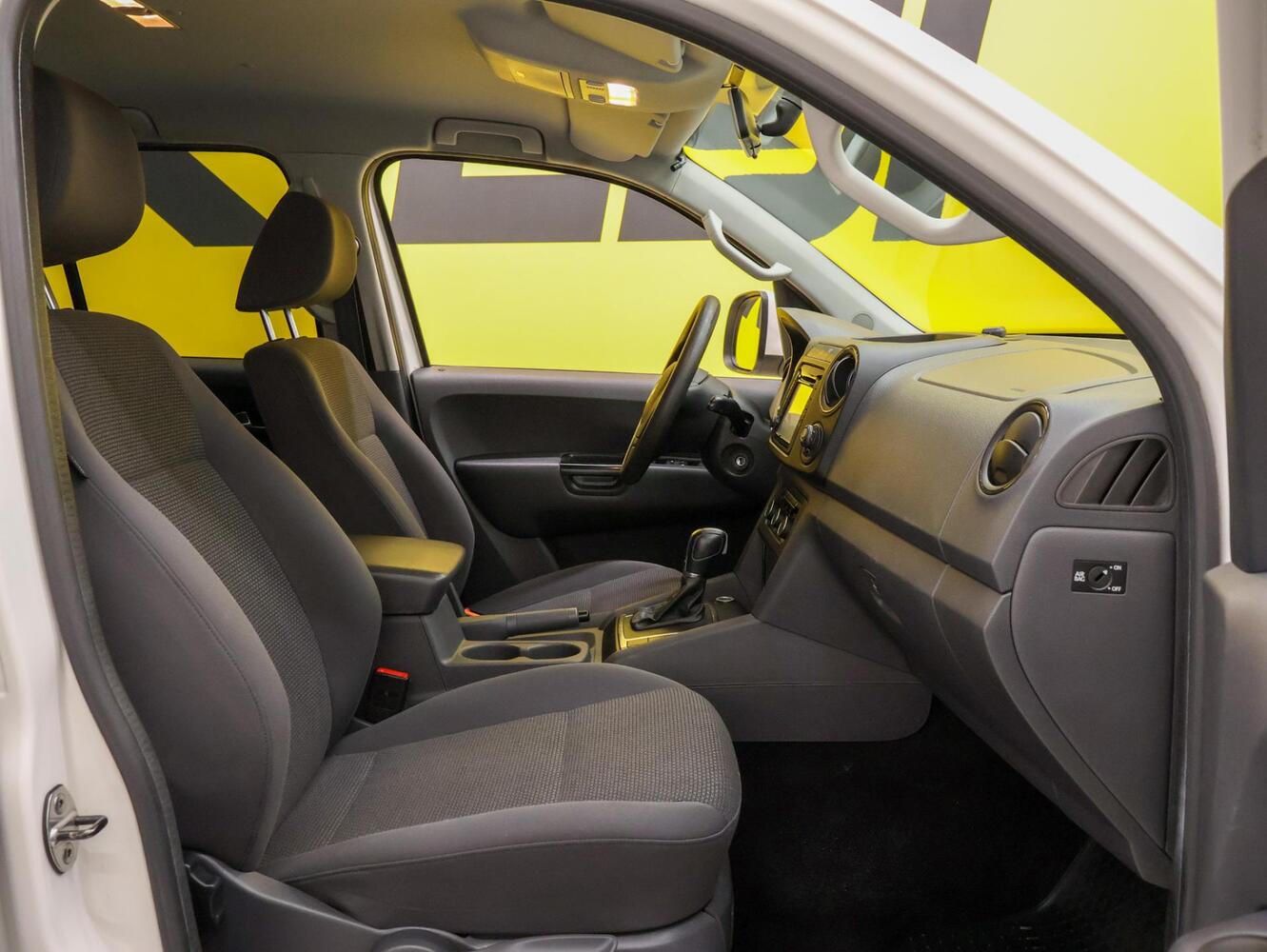Volkswagen Amarok vaihtoauto