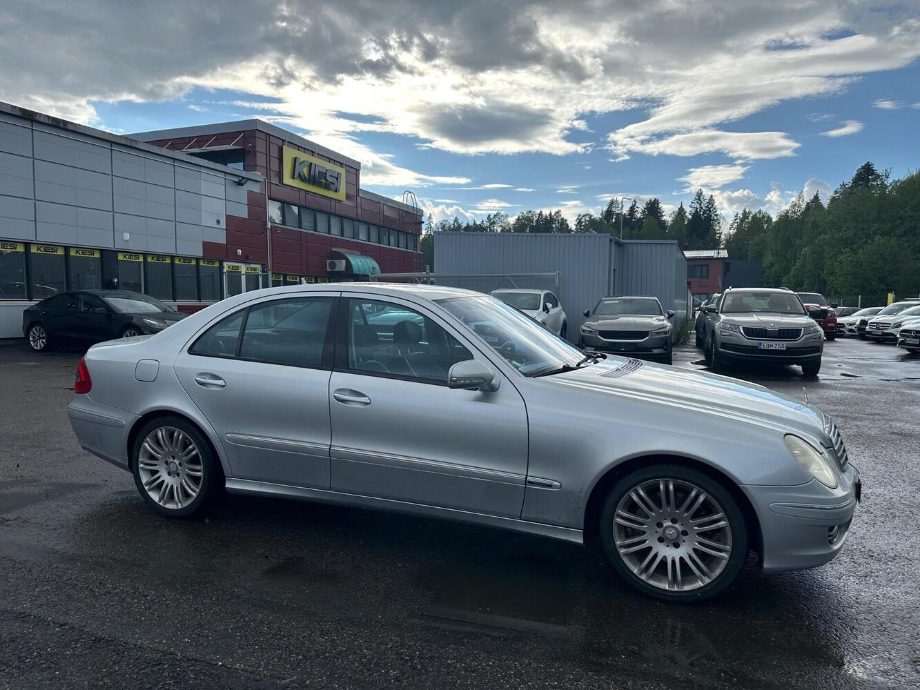 Mercedes-Benz E vaihtoauto