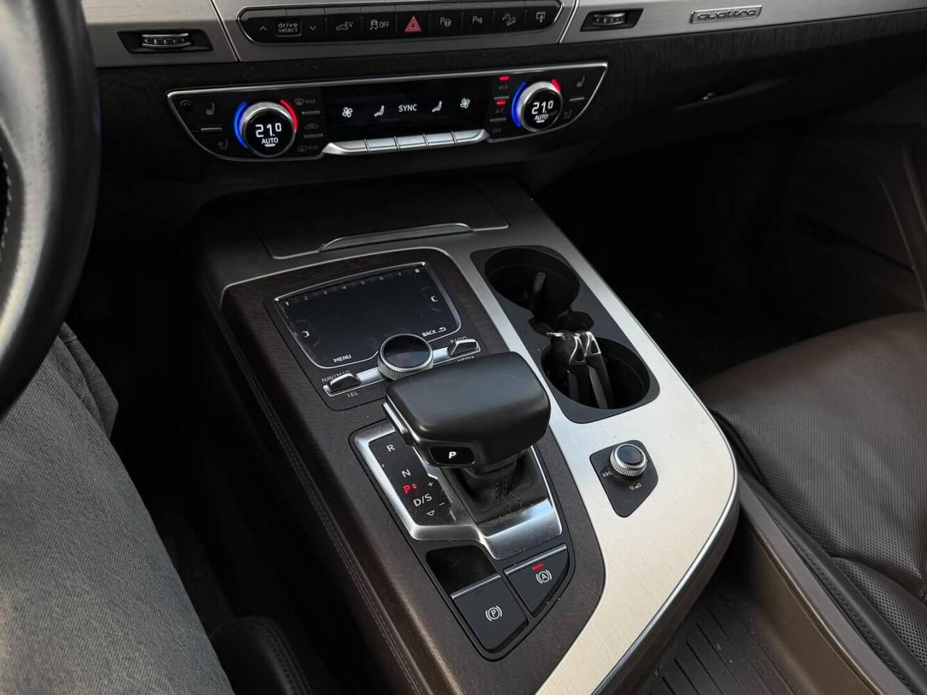 Audi Q7 vaihtoauto