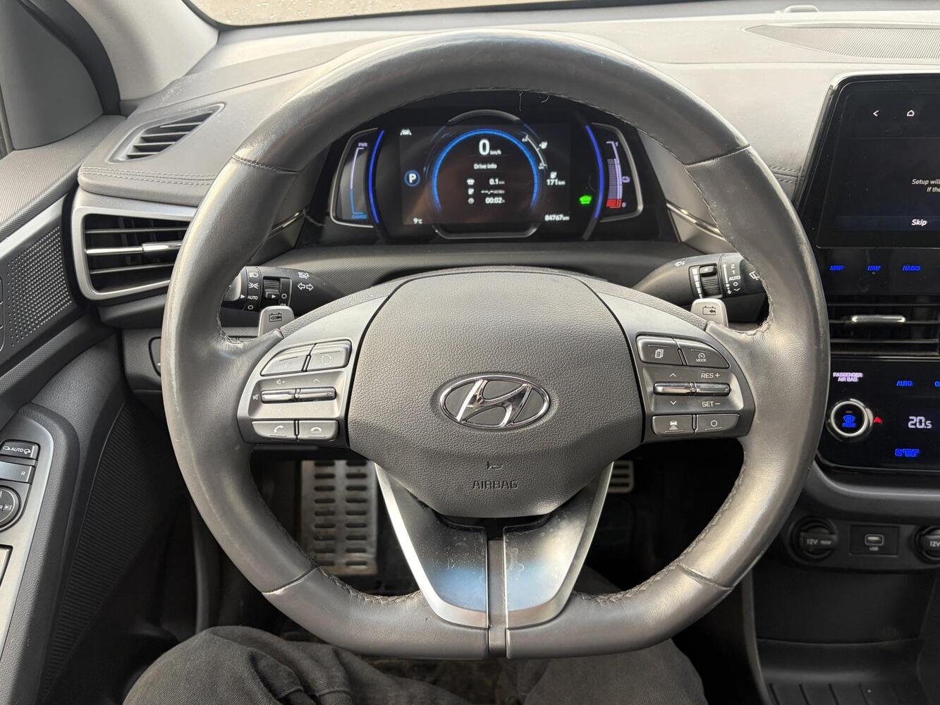 Hyundai IONIQ electric vaihtoauto