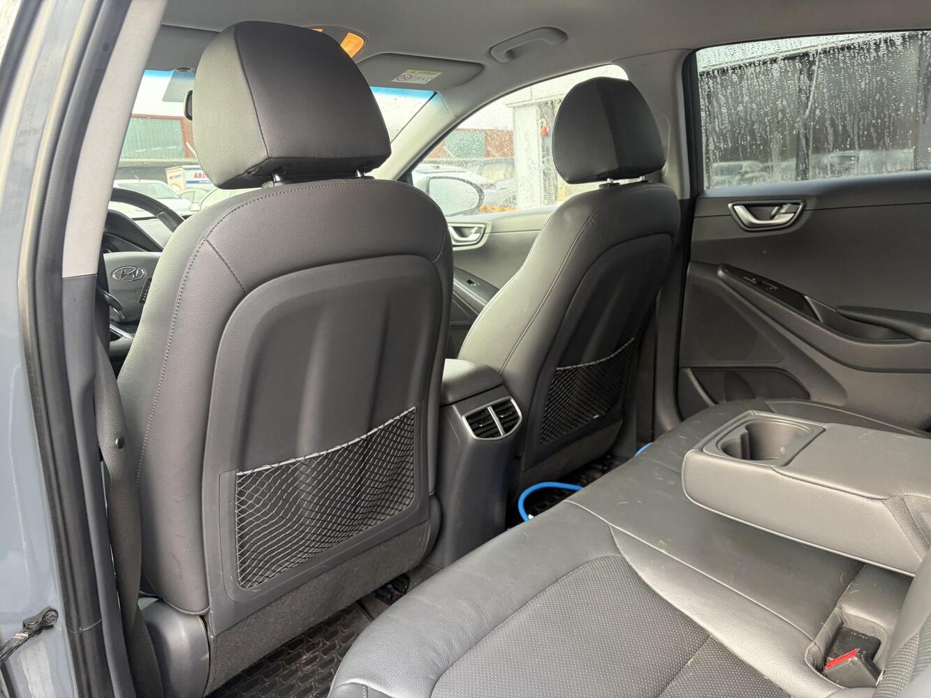 Hyundai IONIQ electric vaihtoauto