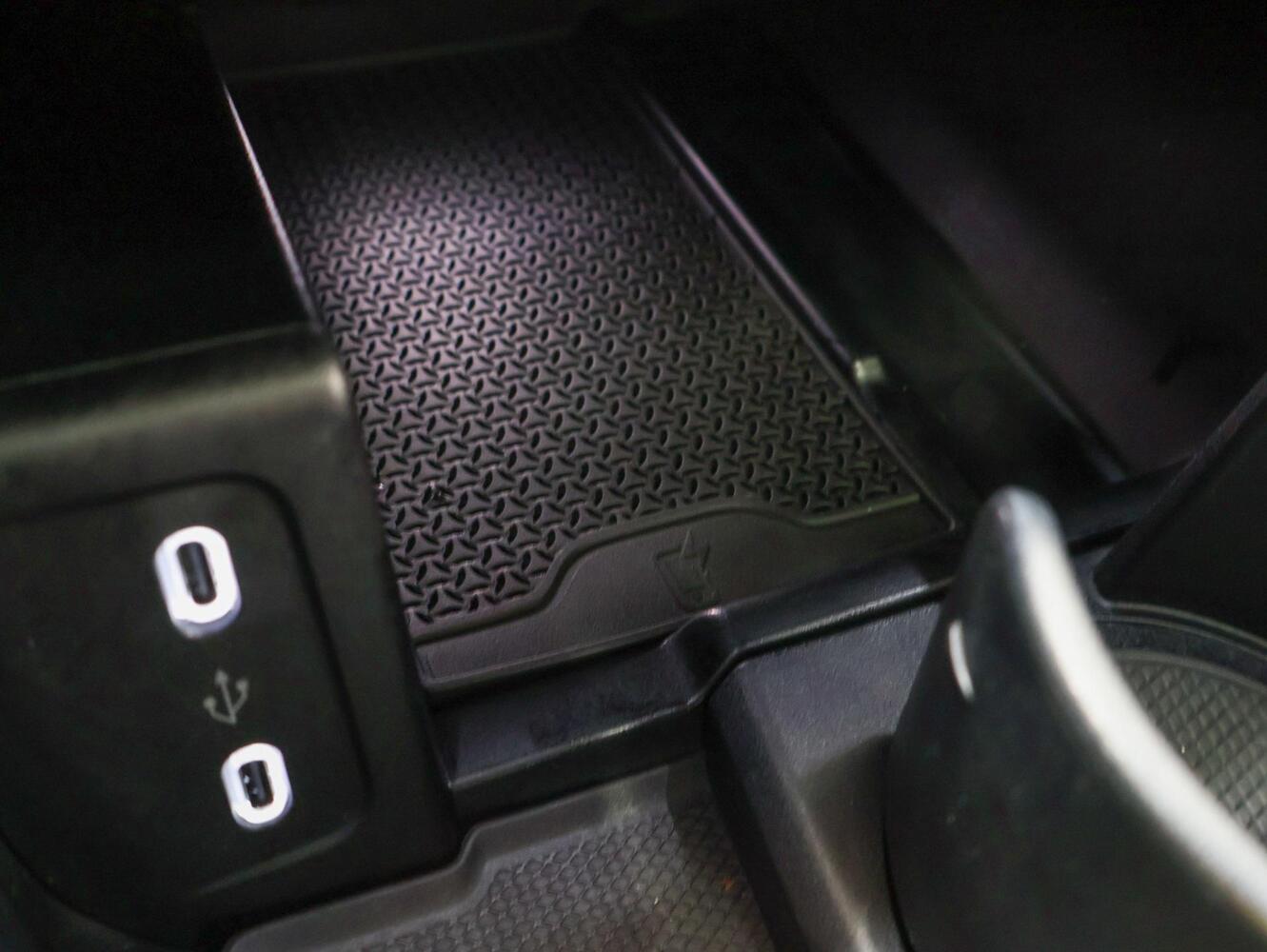 Mercedes-Benz EQS vaihtoauto