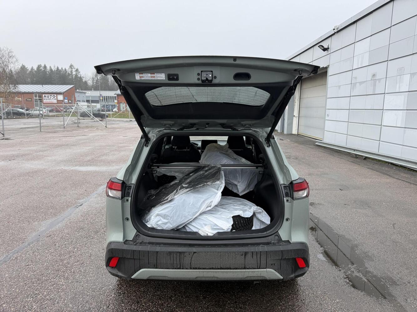 Toyota Corolla Cross vaihtoauto