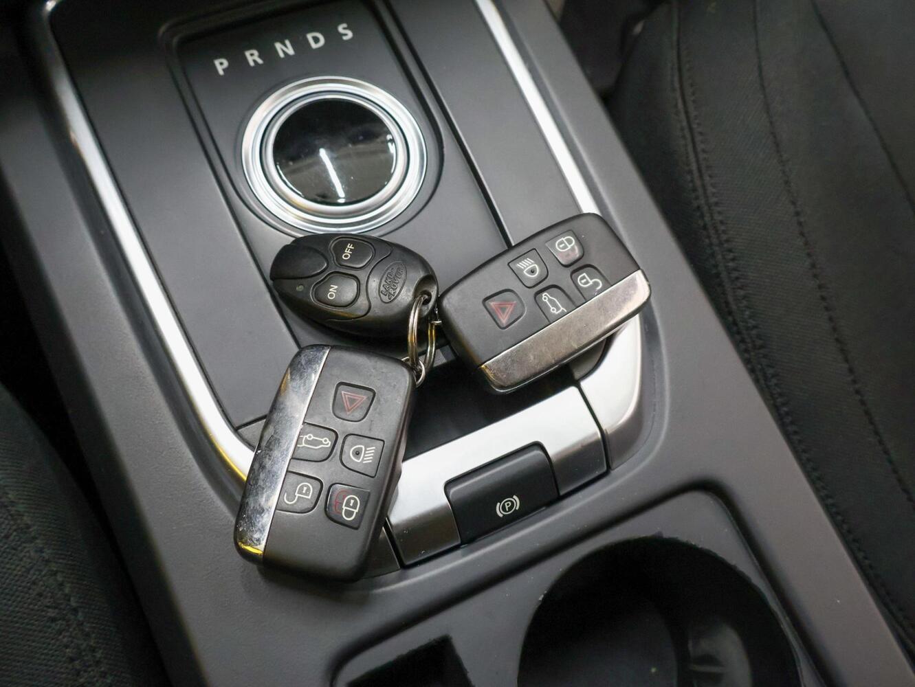 Land Rover Discovery Sport vaihtoauto