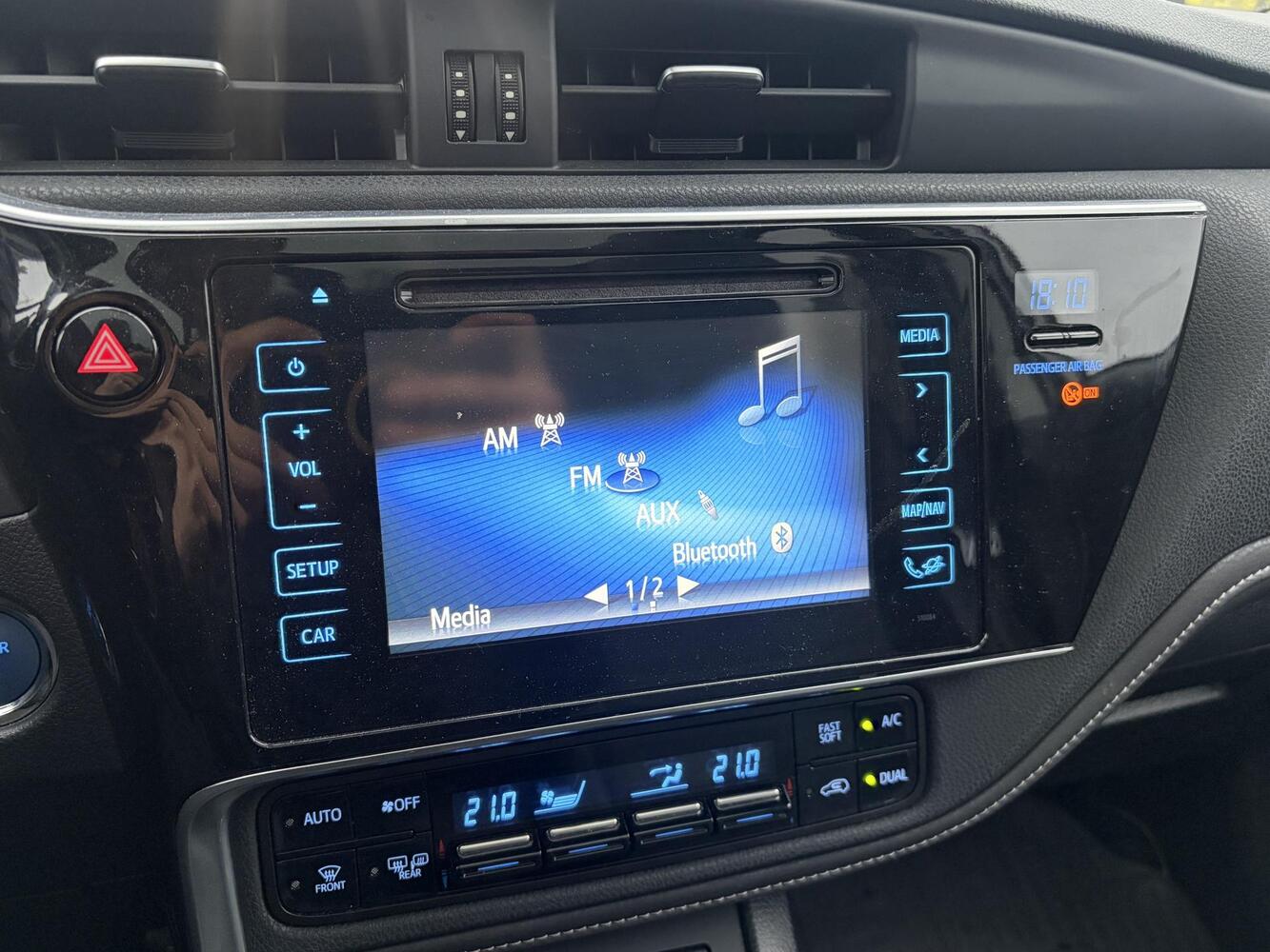 Toyota Auris vaihtoauto