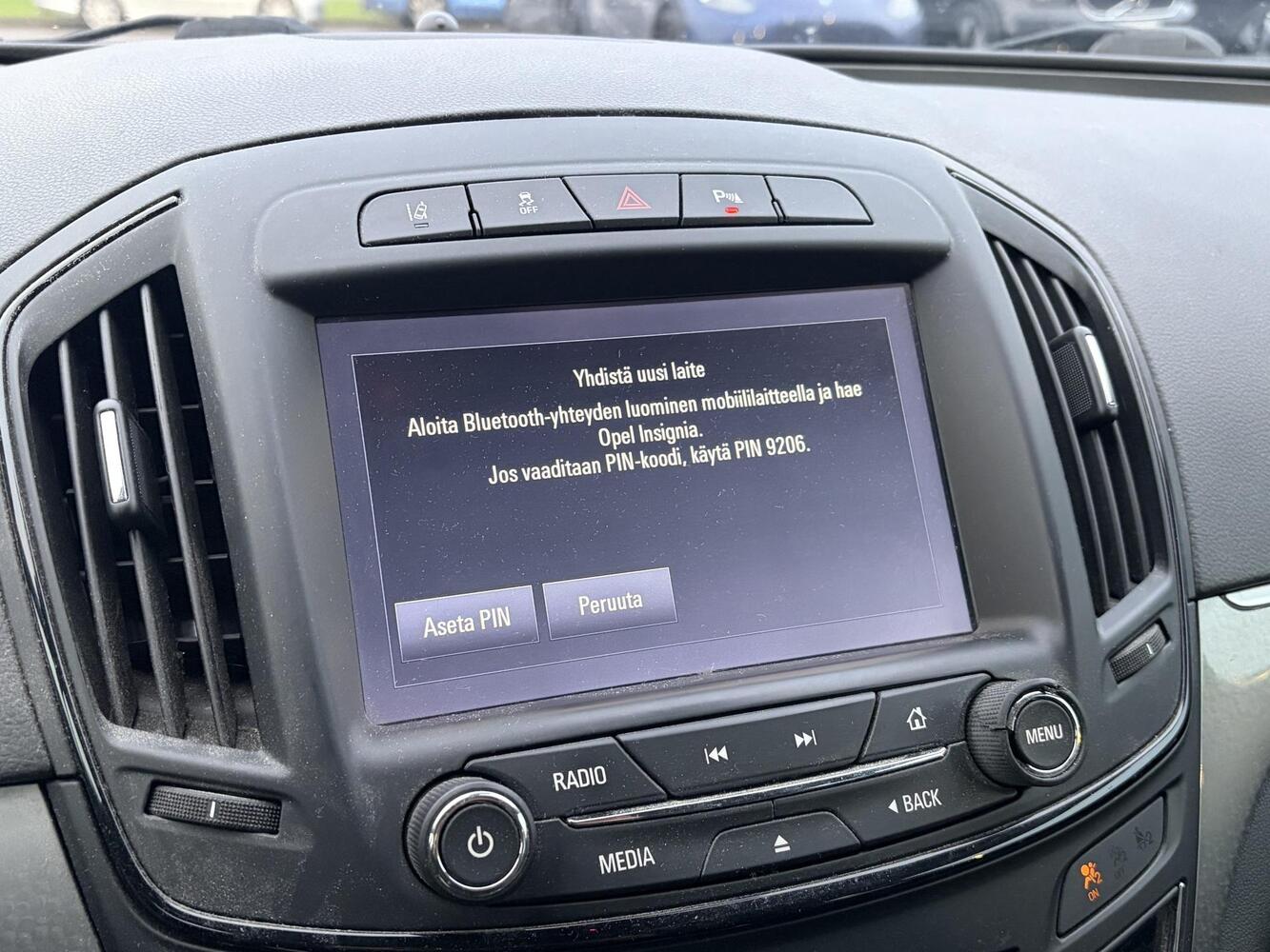 Opel Insignia vaihtoauto