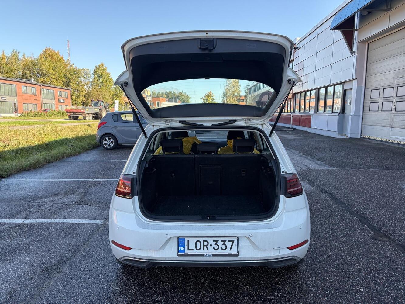 Volkswagen Golf vaihtoauto
