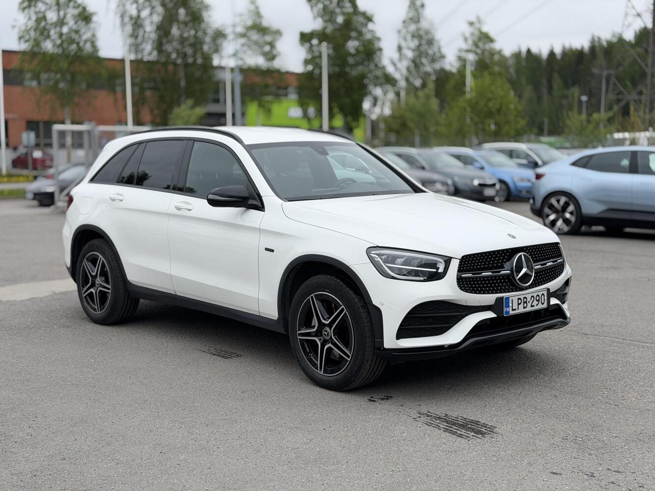 Mercedes-Benz GLC vaihtoauto