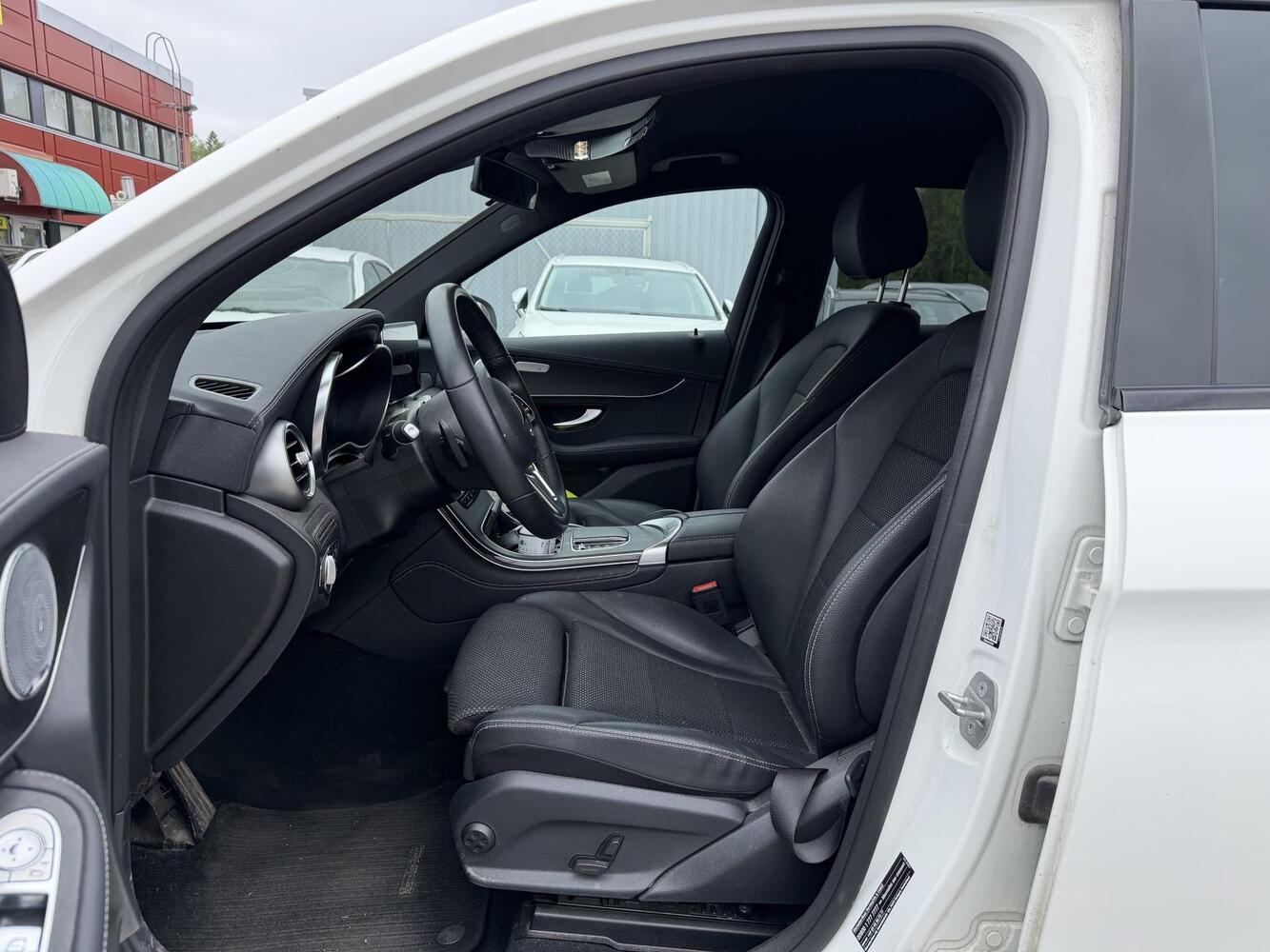 Mercedes-Benz GLC vaihtoauto