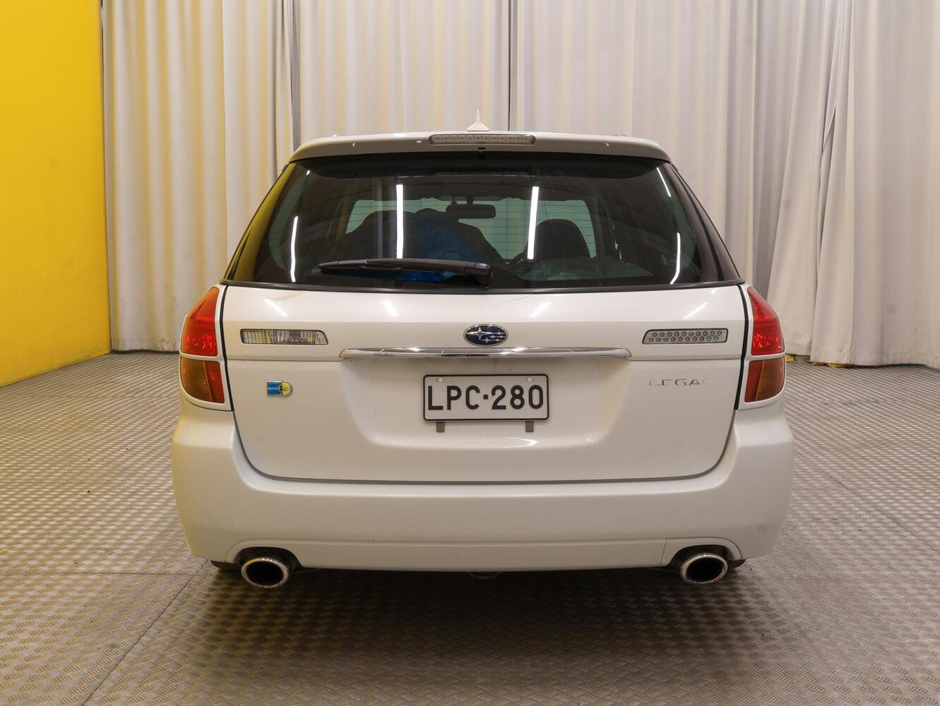 Subaru Legacy vaihtoauto