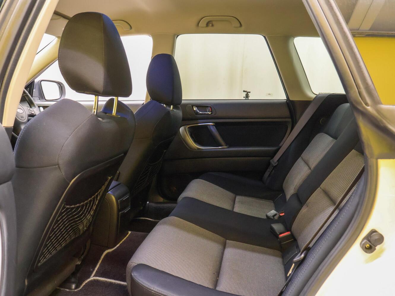Subaru Legacy vaihtoauto