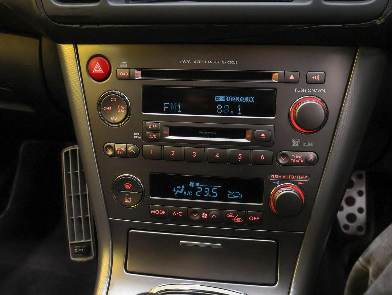 Subaru Legacy vaihtoauto