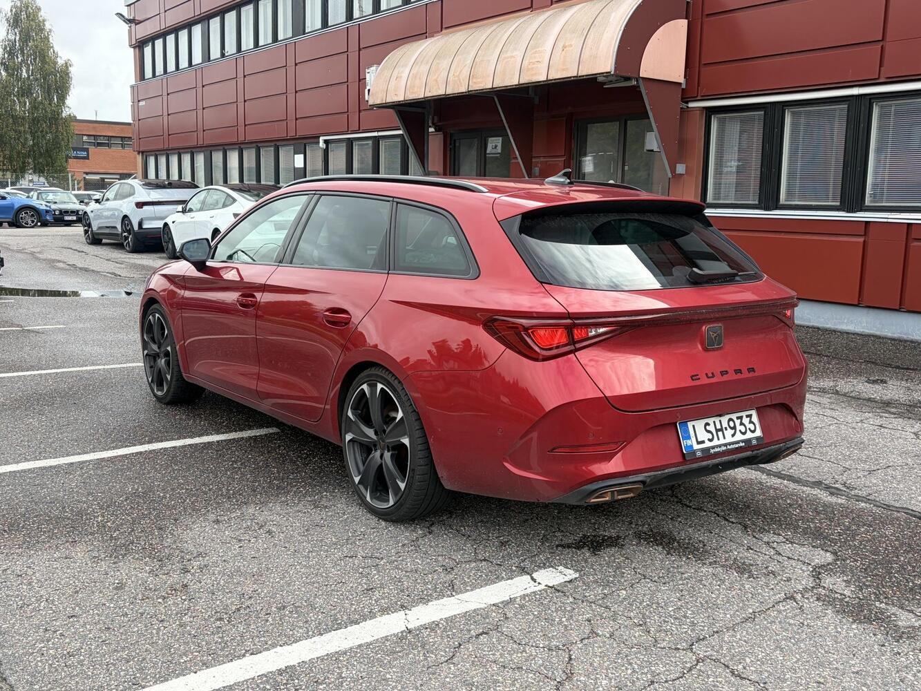 Cupra Leon Sportstourer vaihtoauto