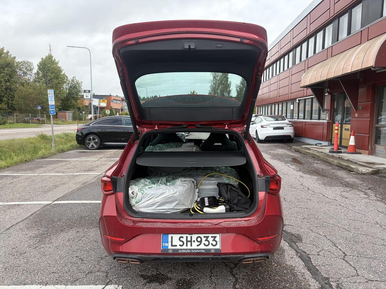 Cupra Leon Sportstourer vaihtoauto