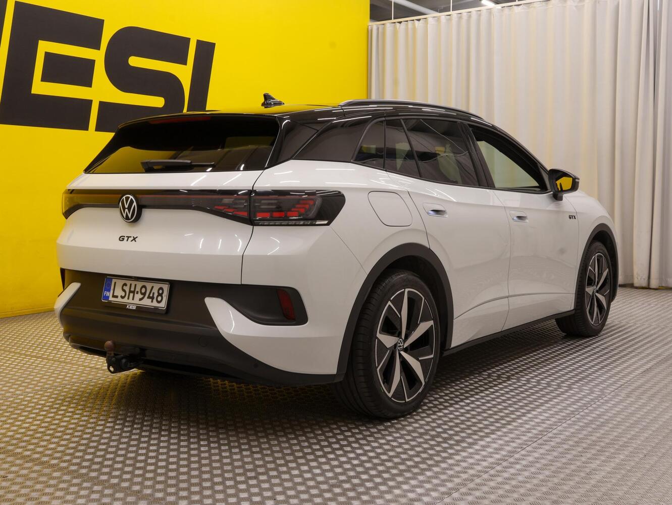 Volkswagen ID.4 vaihtoauto