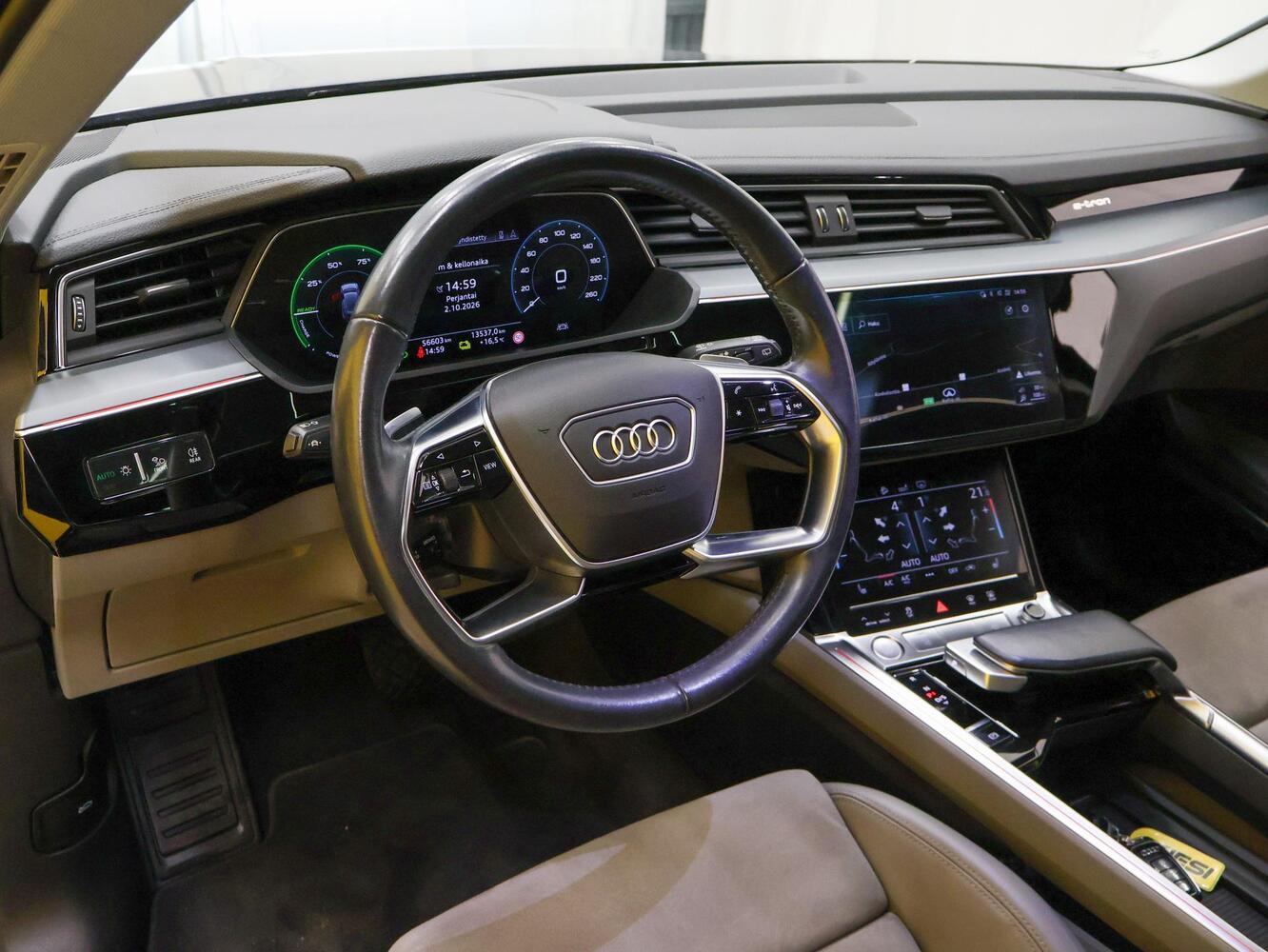 Audi e-tron vaihtoauto