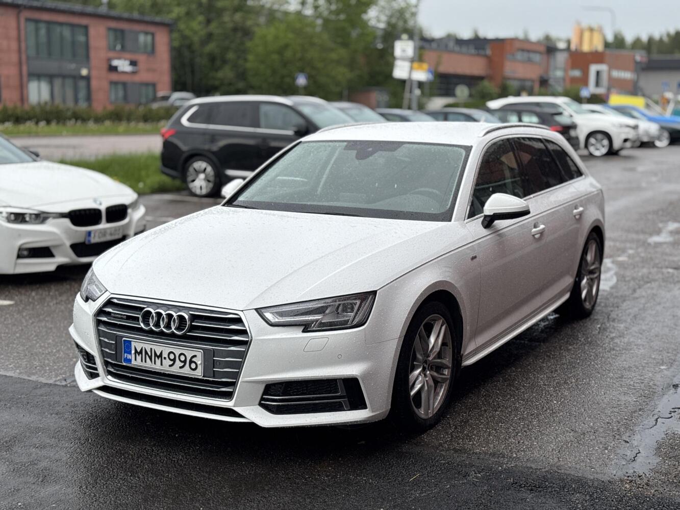 Audi A4 vaihtoauto