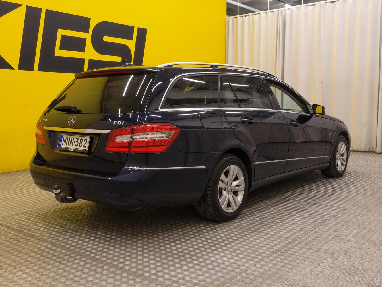 Mercedes-Benz E vaihtoauto