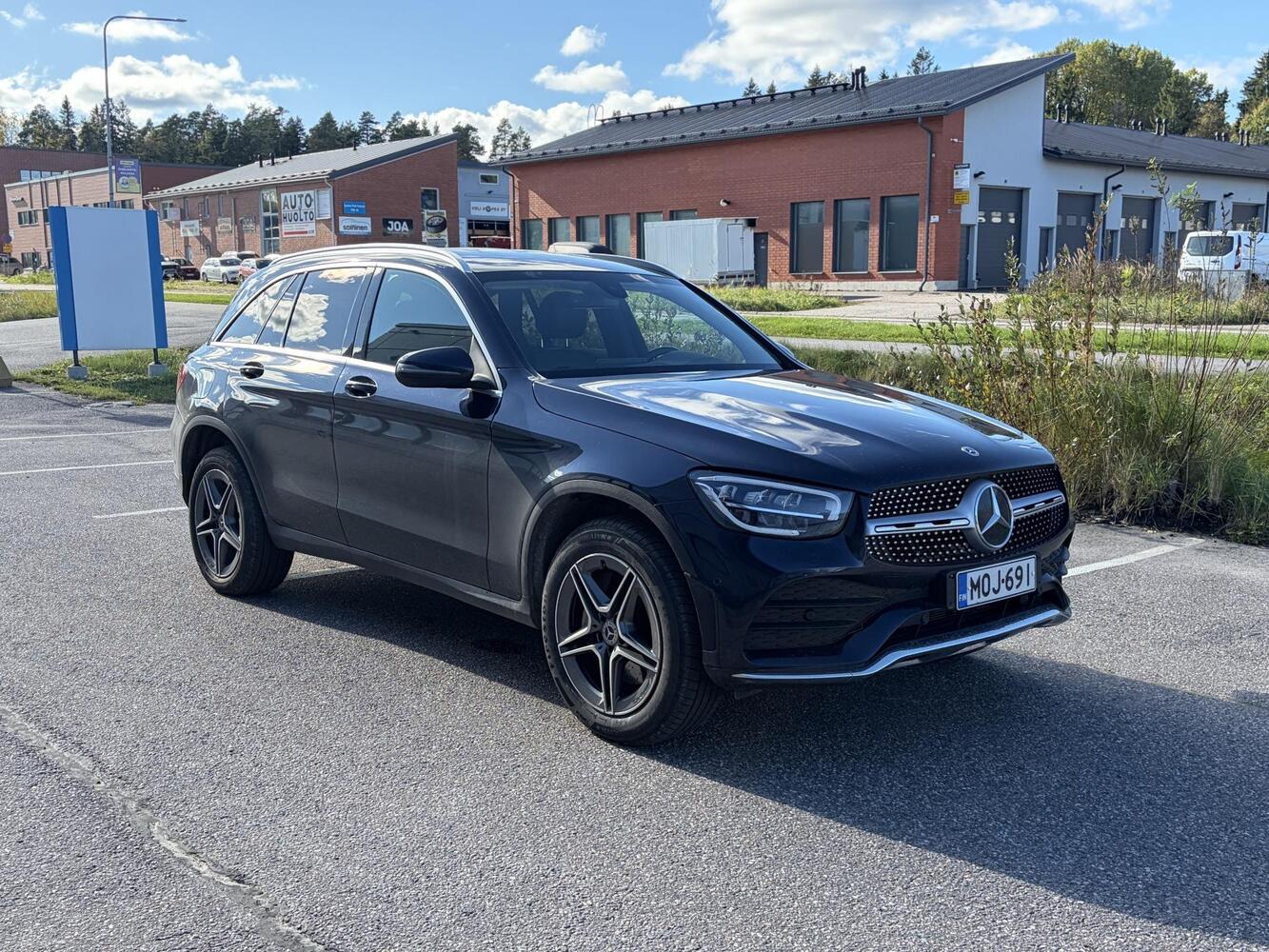 Mercedes-Benz GLC vaihtoauto