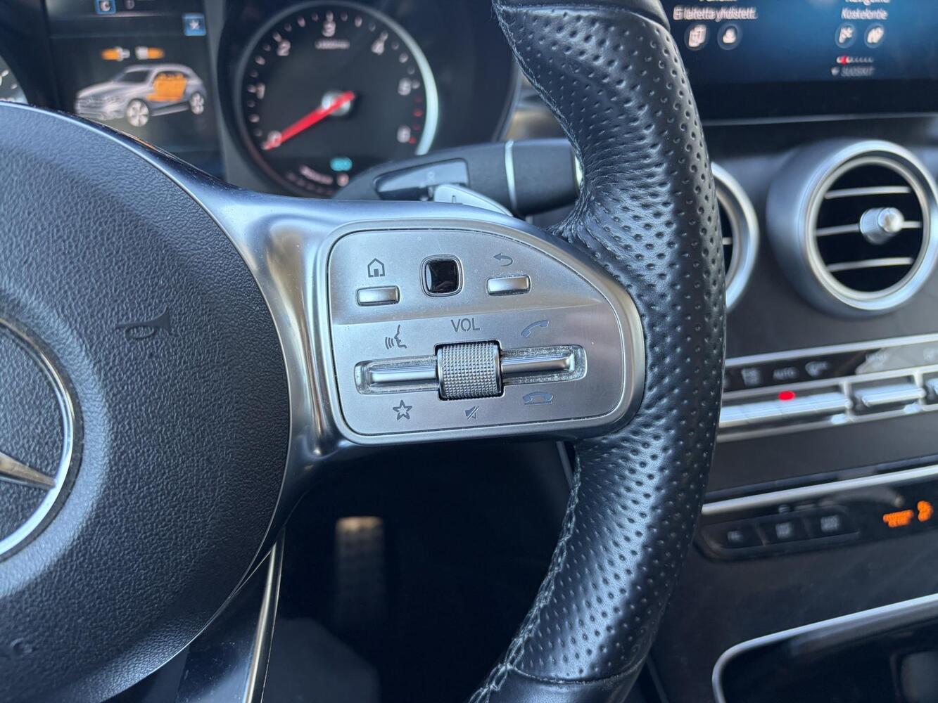 Mercedes-Benz GLC vaihtoauto