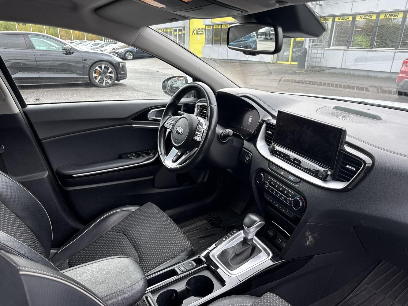 Kia XCeed vaihtoauto