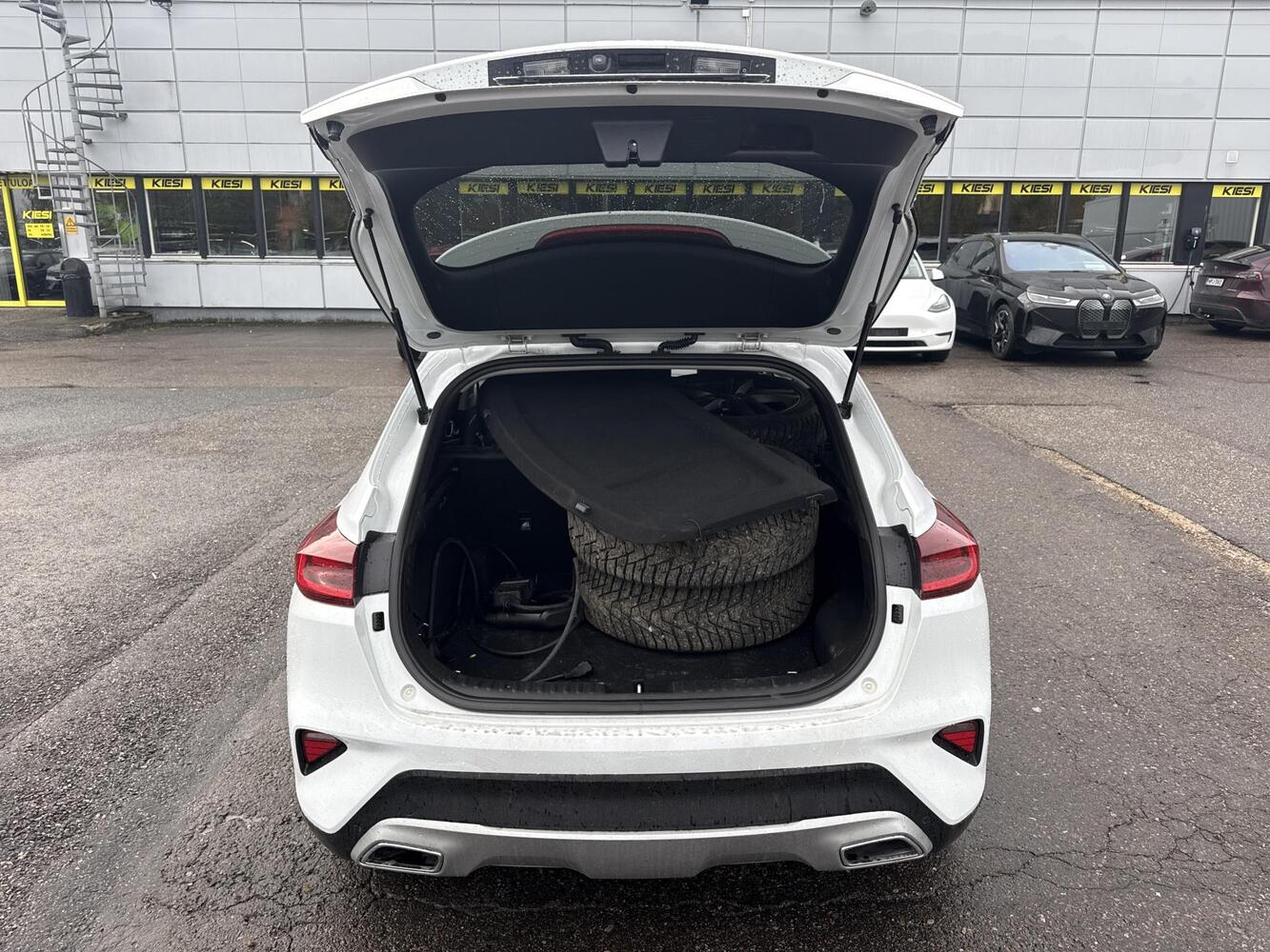 Kia XCeed vaihtoauto