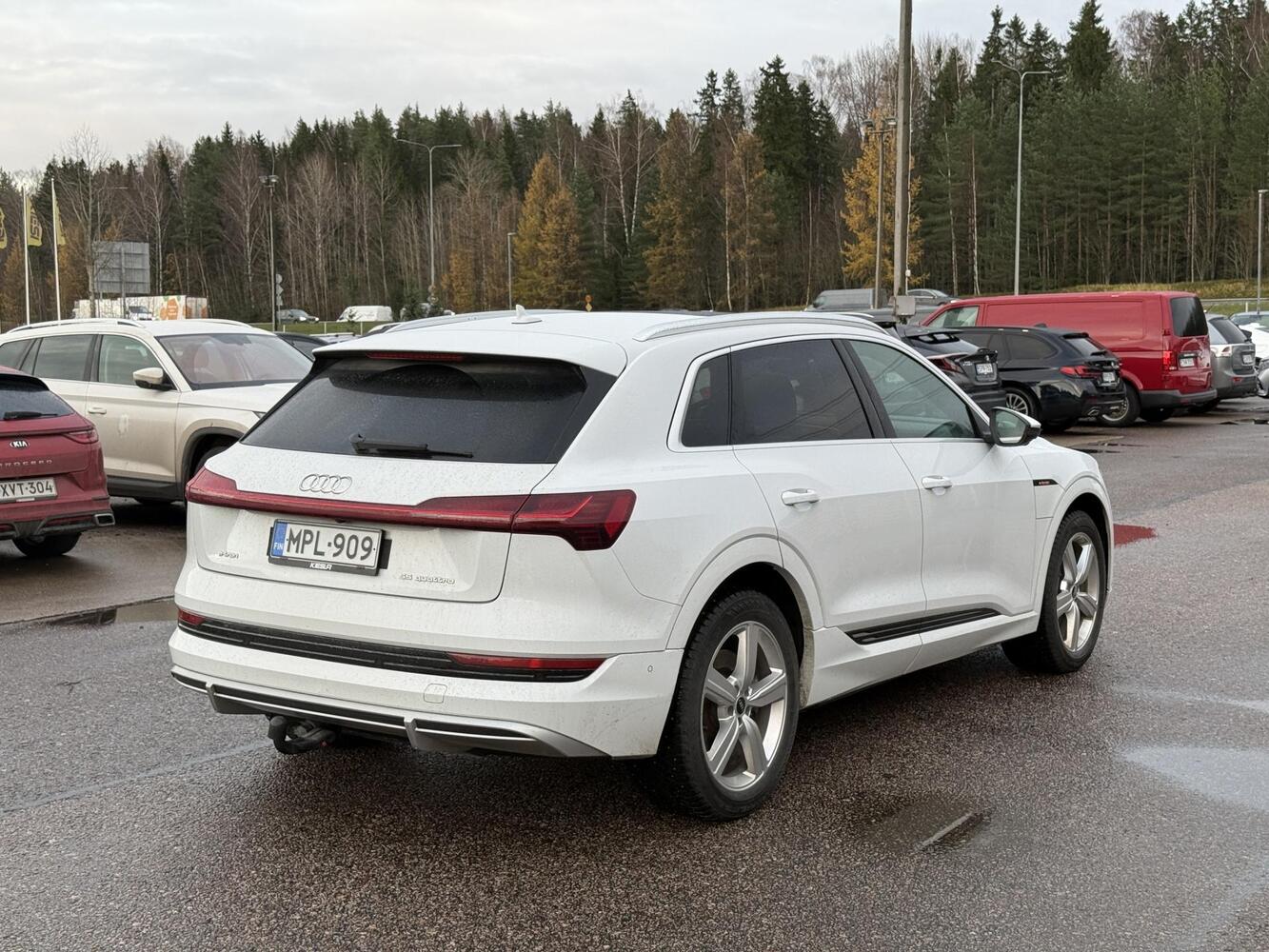 Audi e-tron vaihtoauto