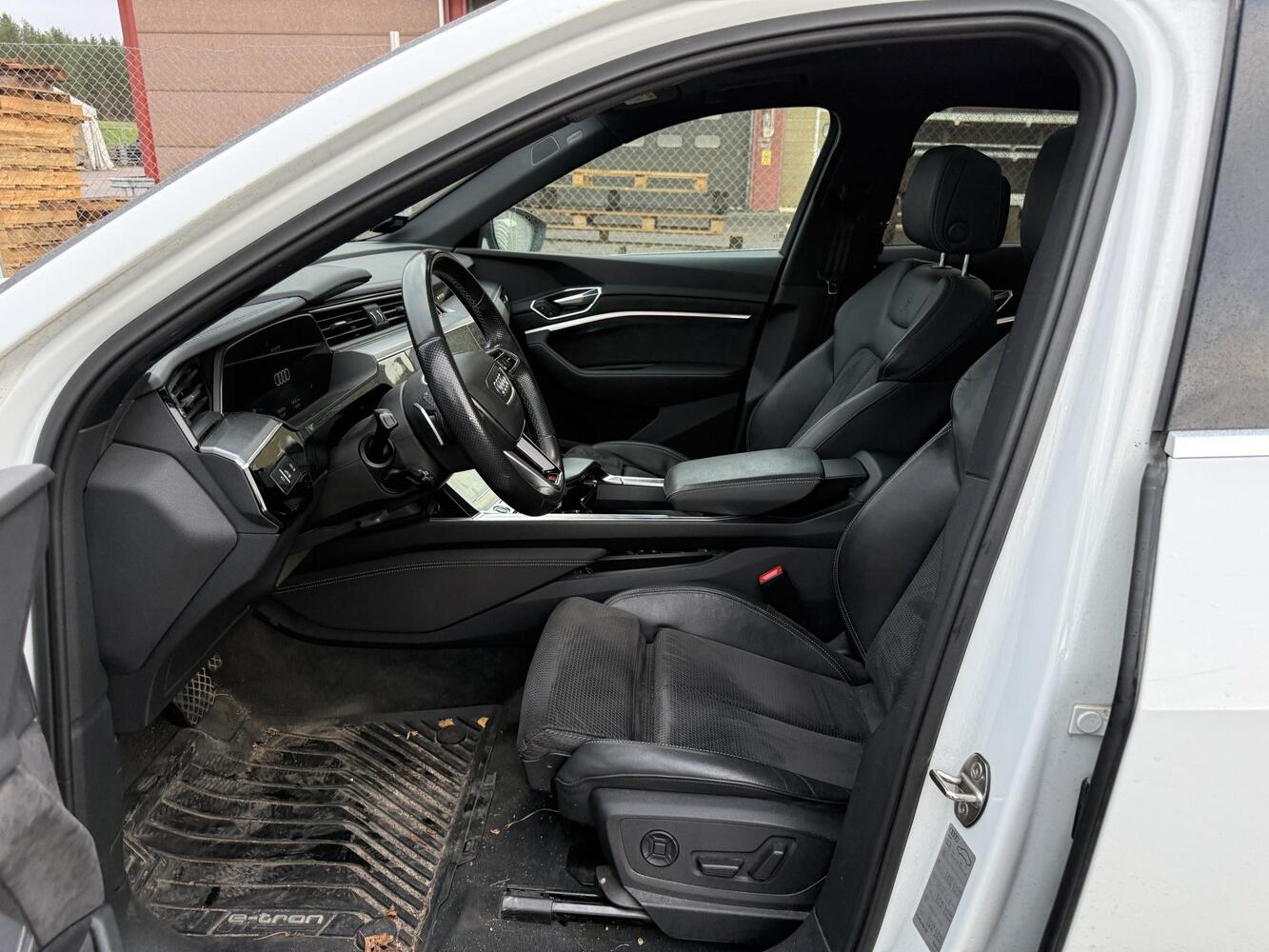 Audi e-tron vaihtoauto