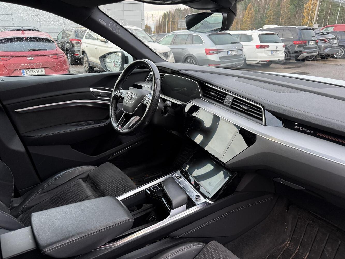 Audi e-tron vaihtoauto