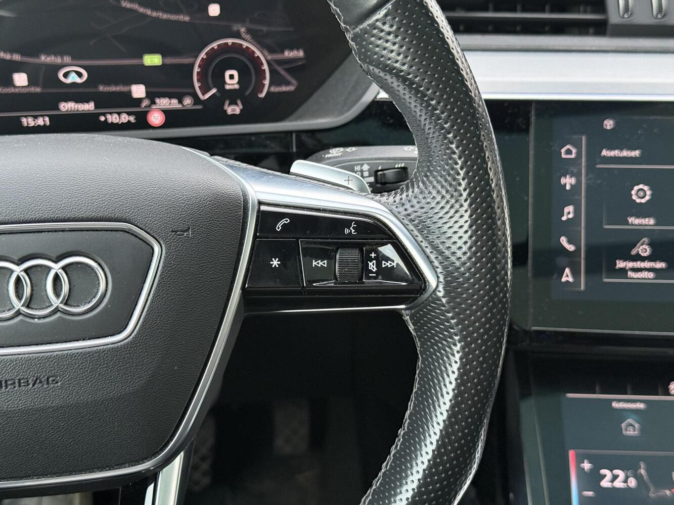Audi e-tron vaihtoauto