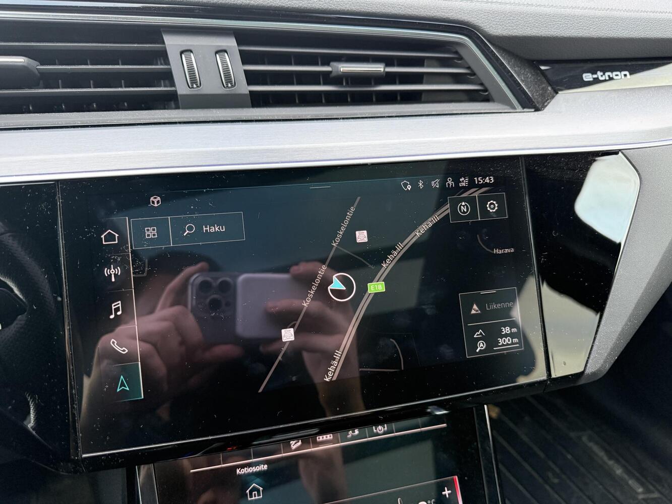 Audi e-tron vaihtoauto
