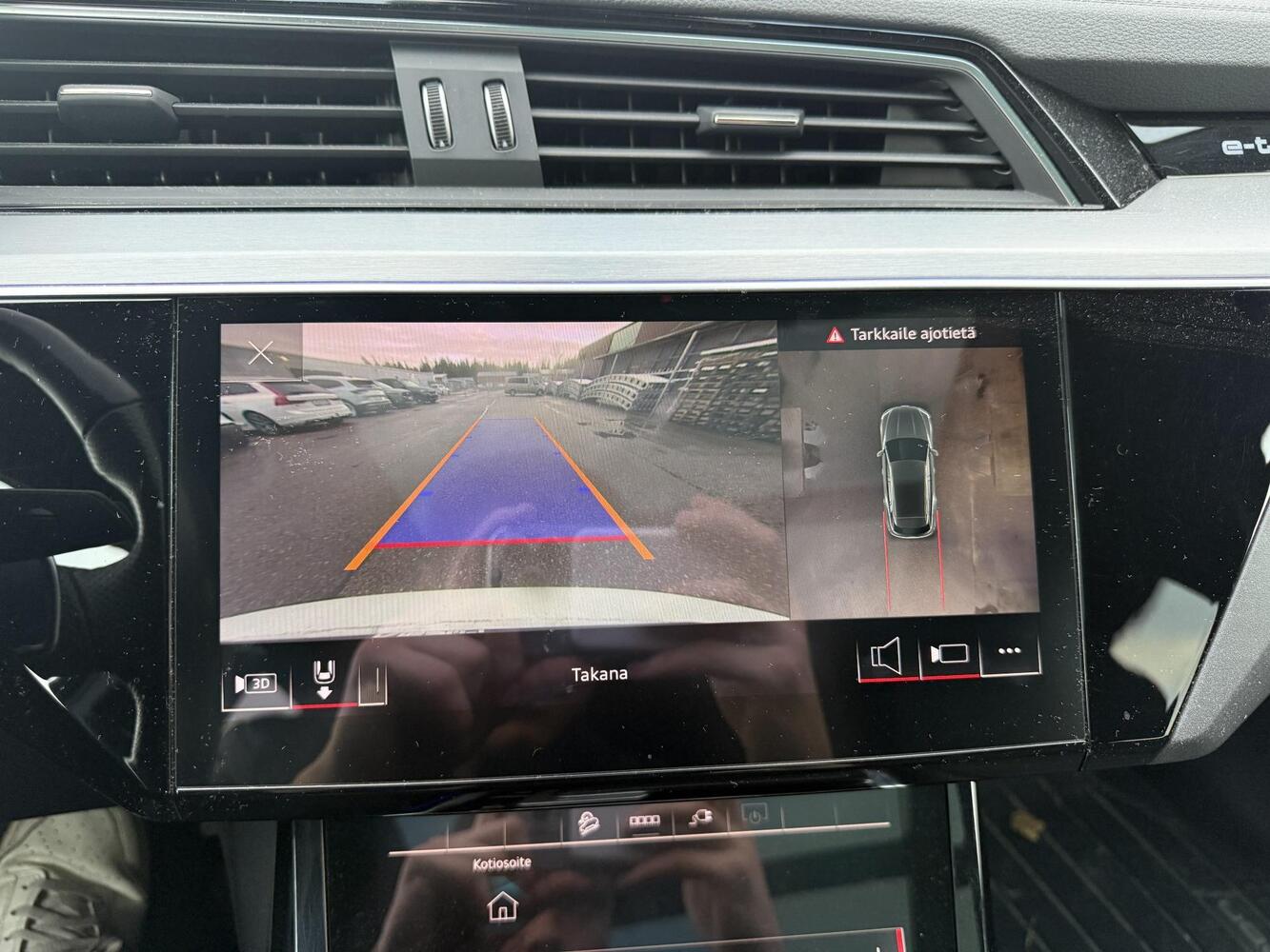 Audi e-tron vaihtoauto