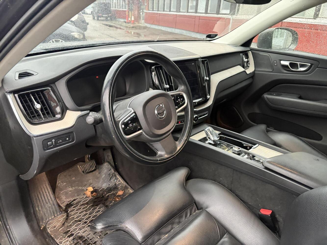 Volvo XC60 vaihtoauto